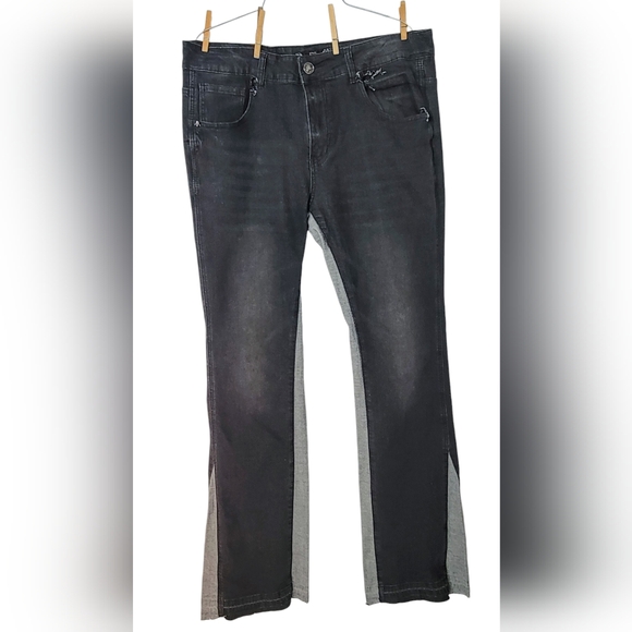 rebel vengeance Other - Rebel Vengeance Men's Low Rise Flare Two Tone Distressed Jeans - Size 34